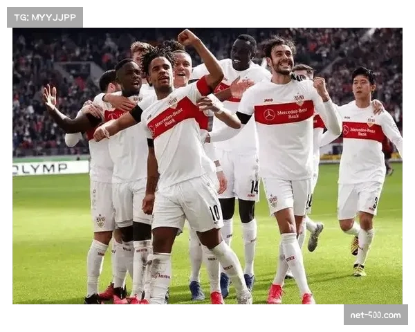 斯图加特4-0大胜汉堡 积分紧追莱比锡争四悬念再起